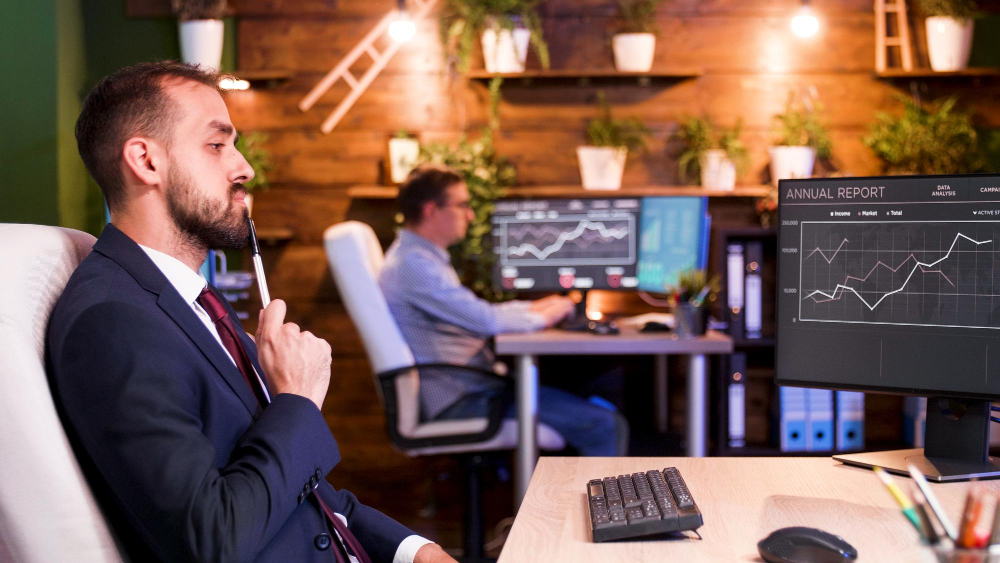 Quando devo investir na minha própria central de monitoramento inteligente VMS em nuvem e IA para central de monitoramento